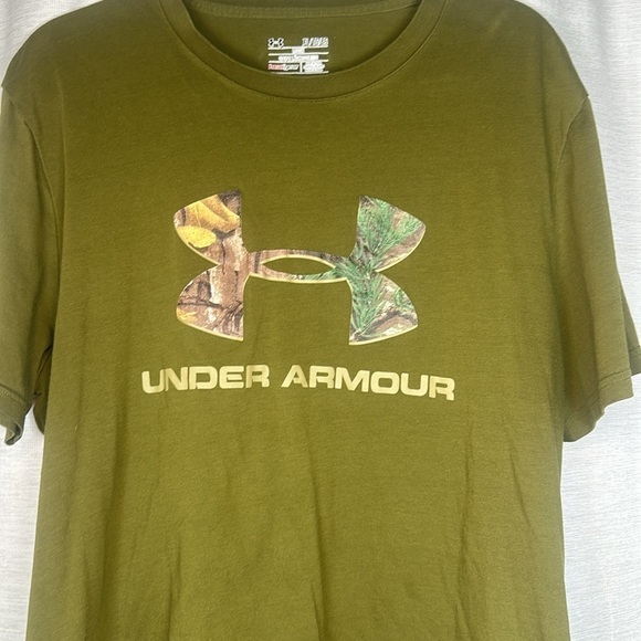 UNDER ARMOUR TEE SIZE(XL) - Picture 2 of 6